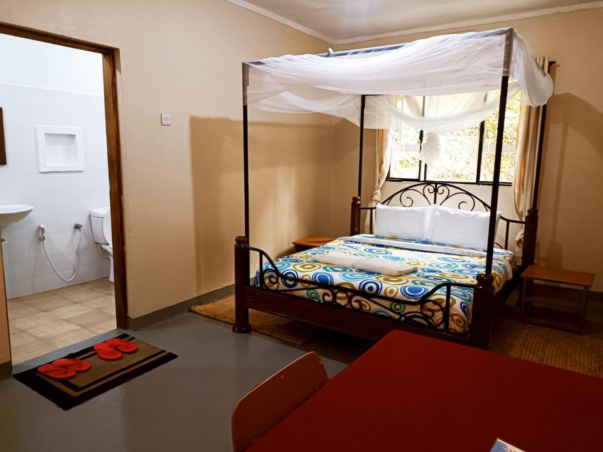 Shamba Hostel Usa River Dış mekan fotoğraf
