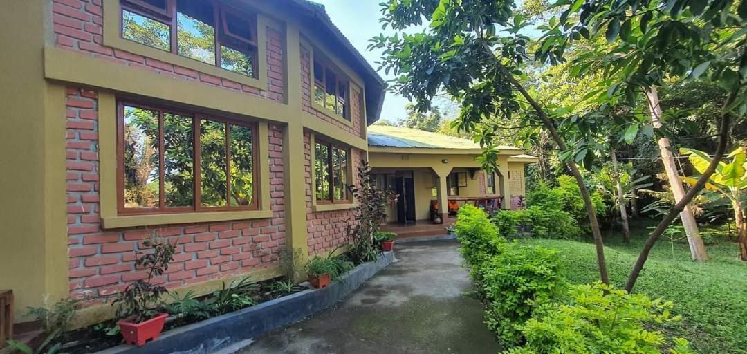 Shamba Hostel Usa River Dış mekan fotoğraf